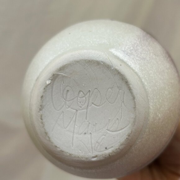 Cooper Mays North Carolina Pottery Bud Vase 4.75" Signed - Picture 10 of 10